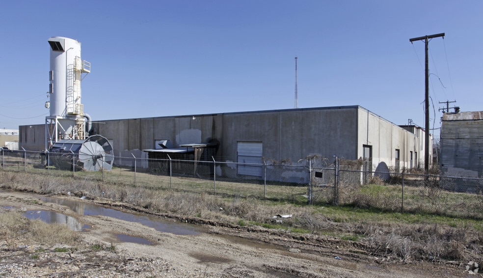 2813 Bryan Ave, Fort Worth, TX for sale - Building Photo - Image 2 of 4