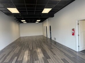 329 Coyier Ln, Madison, WI for lease Interior Photo- Image 1 of 3