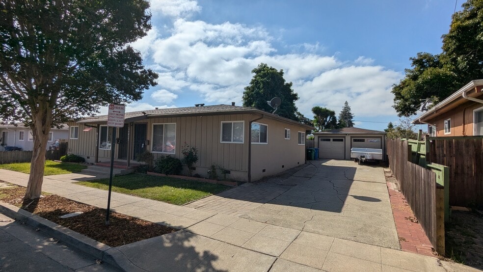 24829-24831 Thomas Ave, Hayward, CA for sale - Building Photo - Image 3 of 28