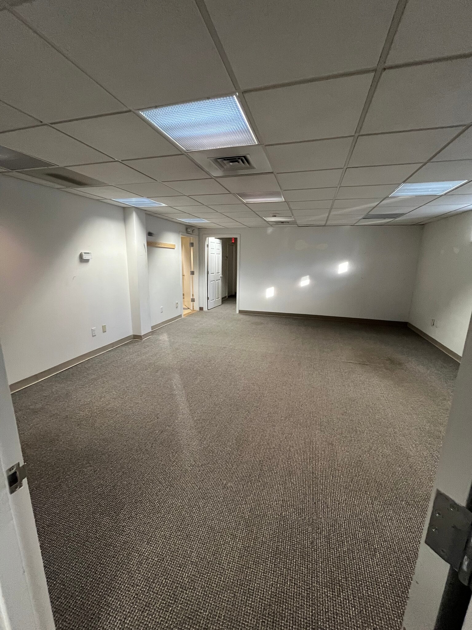 98 East Ave, Norwalk, CT for lease Interior Photo- Image 1 of 10