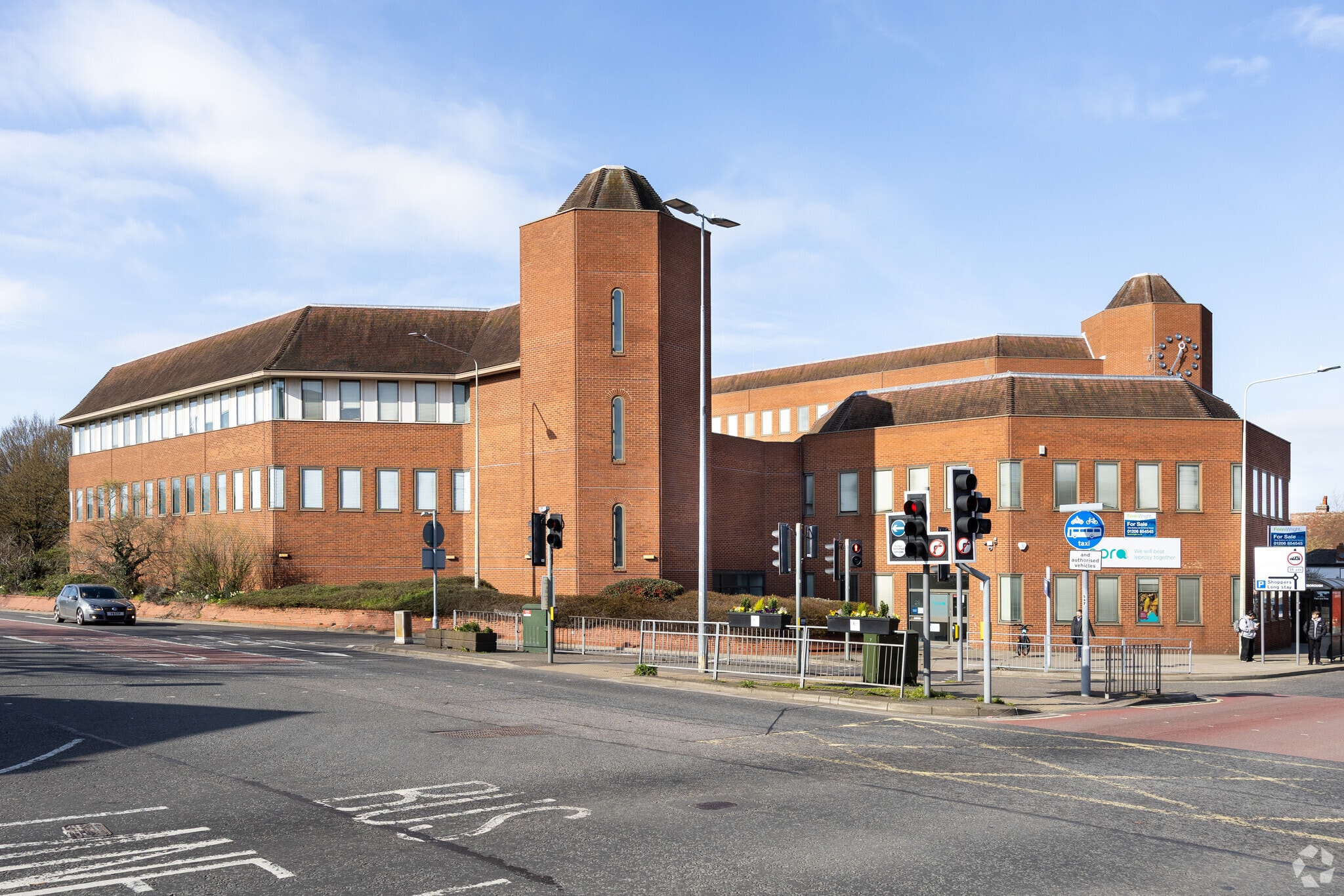 27-28 Middleborough, Colchester à louer Photo principale- Image 1 de 4