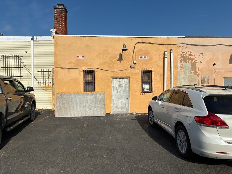 52 W Chelten Ave, Philadelphia, PA à vendre - Photo du bâtiment - Image 3 de 20
