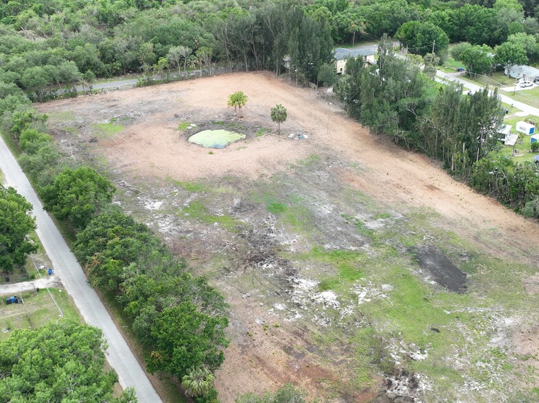 6114 Cedar ave, Gibsonton, FL for lease - Aerial - Image 3 of 3