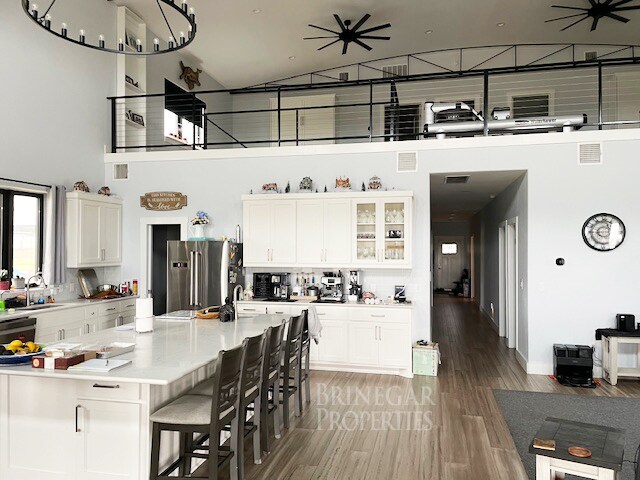 2051 County Road 105, Hutto, TX for sale - Interior Photo - Image 2 of 3