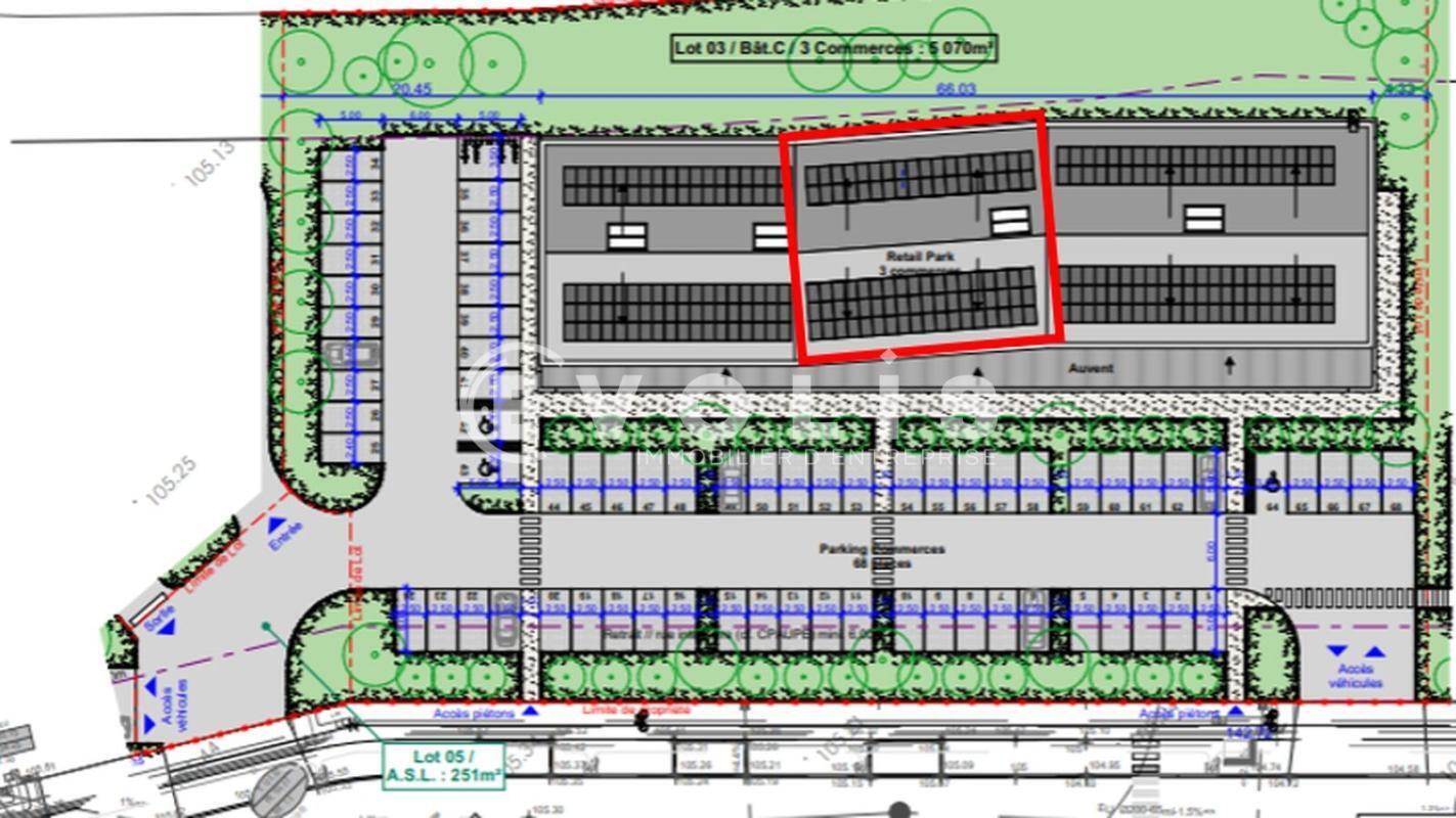 Retail in Fontenay-Trésigny for lease Building Photo- Image 1 of 5