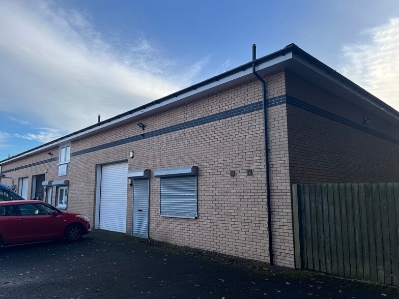 3 Midfield Dr, Kirkcaldy for lease - Building Photo - Image 1 of 5