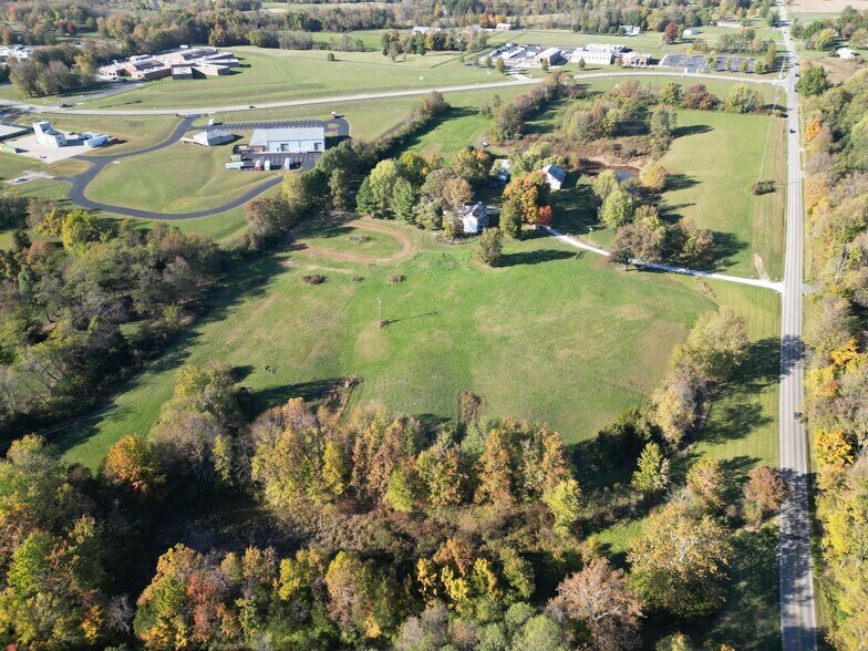 5695 Bullittsville Rd, Burlington, KY à vendre - Photo du bâtiment - Image 3 de 5