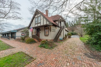 More details for 5 All Souls Cres, Asheville, NC - Retail for Lease