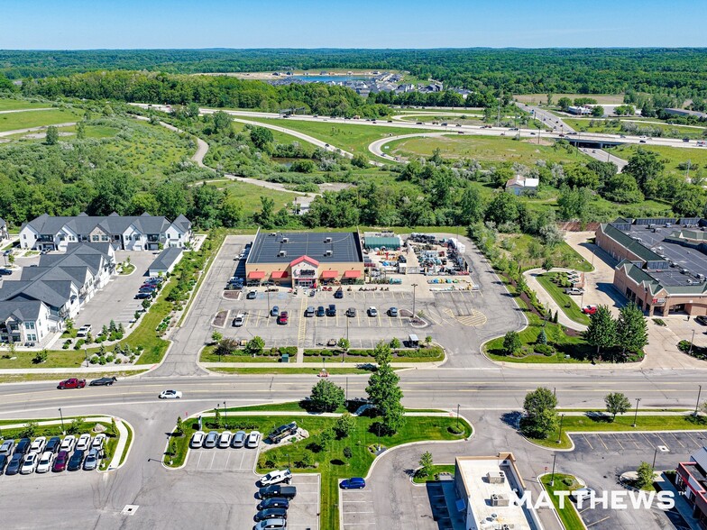 57184 Lyon Center Dr, New Hudson, MI for sale - Building Photo - Image 2 of 6