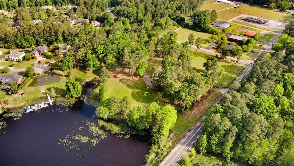 Country Club rd, Smithfield, NC for sale - Building Photo - Image 1 of 24