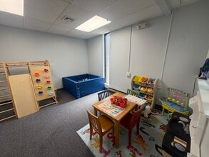 236 E Westfield Ave, Roselle Park, NJ for lease Interior Photo- Image 1 of 6