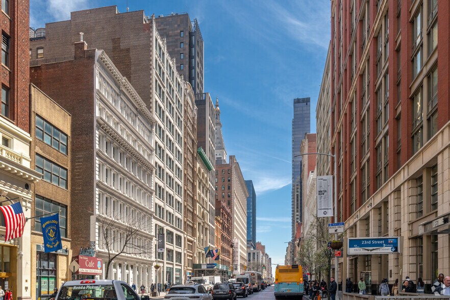 49 W 23rd St, New York, NY à louer - Photo du bâtiment - Image 3 de 5