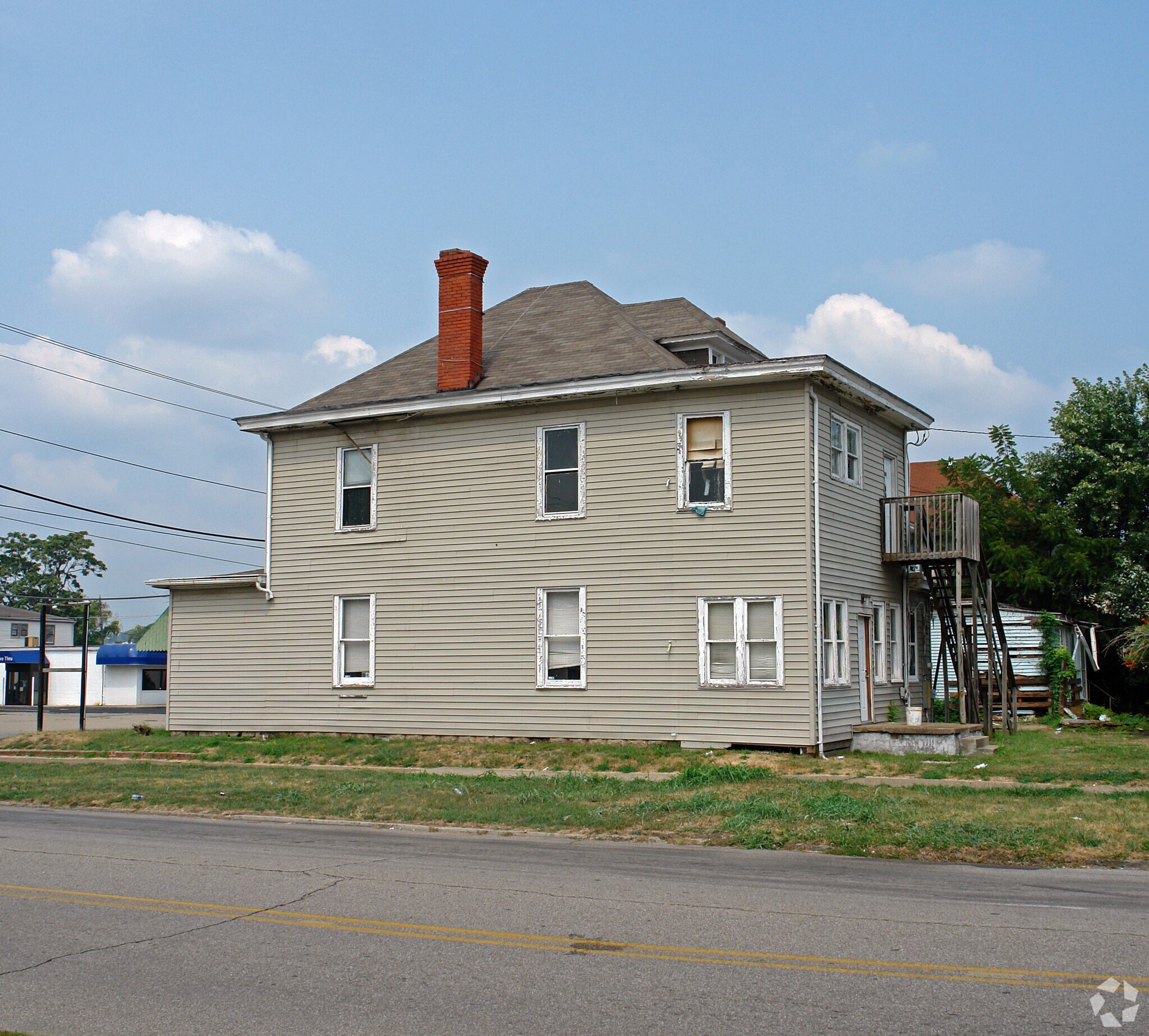 834 20th St, Huntington, WV à vendre Photo du bâtiment- Image 1 de 37