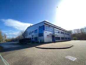 39 Mackintosh Pl, Irvine à louer Photo du bâtiment- Image 2 de 3