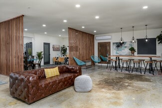 Plus de détails pour 15838 Whittier Blvd, Whittier, CA - Bureau à louer