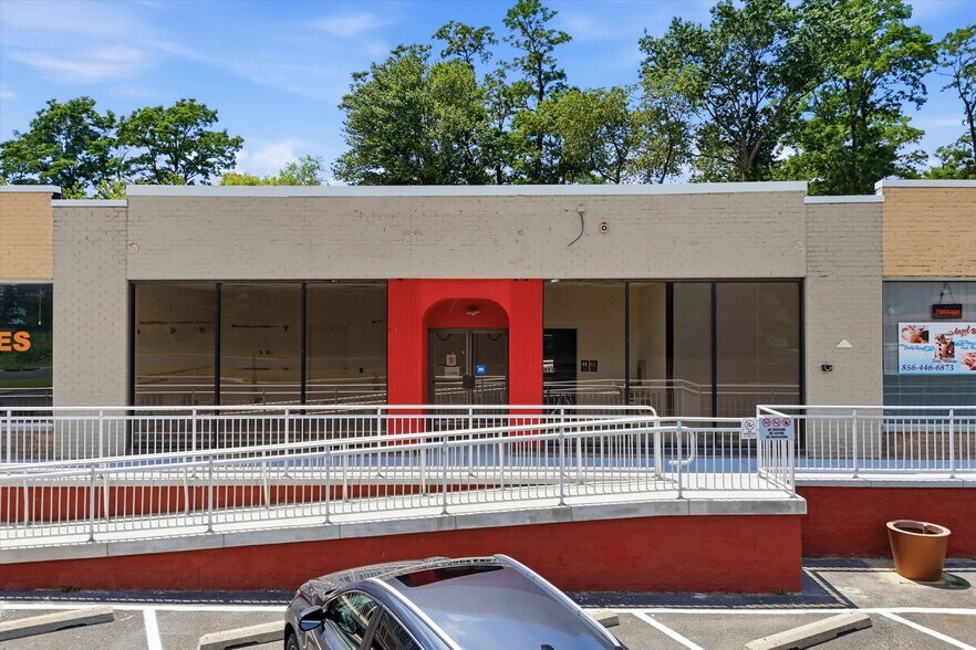 440 W Route 70, Marlton, NJ à louer - Photo du bâtiment - Image 3 de 22
