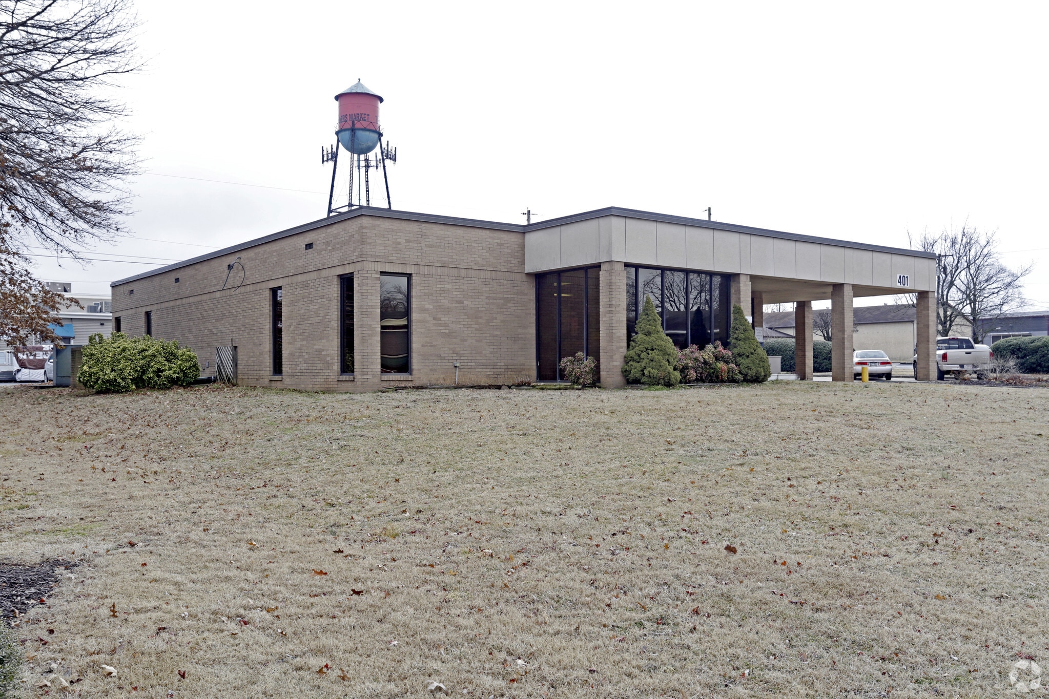 401 N 2nd St, Rogers, AR for lease Primary Photo- Image 1 of 57