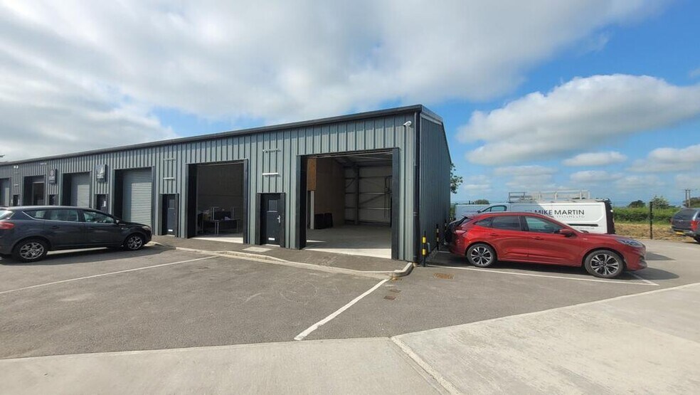 Newquay Rd, Indian Queens à louer - Photo du bâtiment - Image 3 de 20