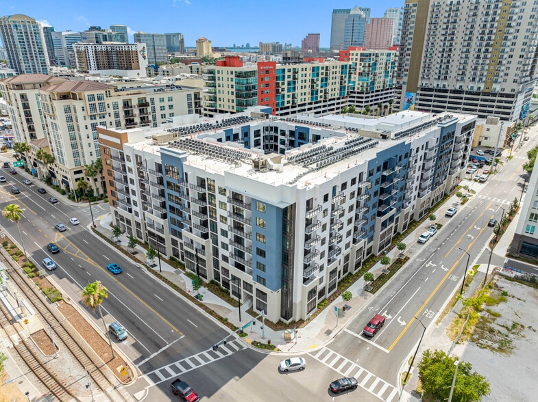 1240 E Madison St, Tampa, FL for lease - Building Photo - Image 1 of 5