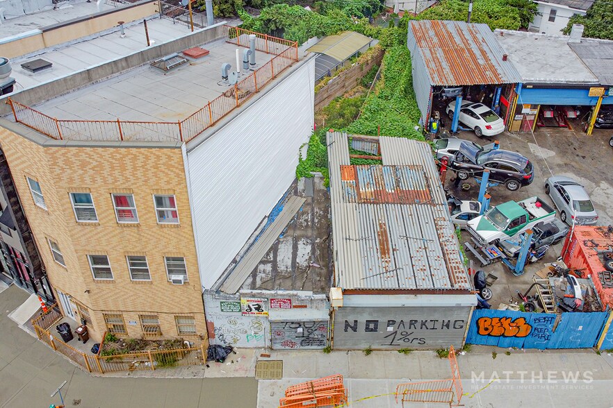 1645 E New York Ave, Brooklyn, NY for sale - Building Photo - Image 1 of 1