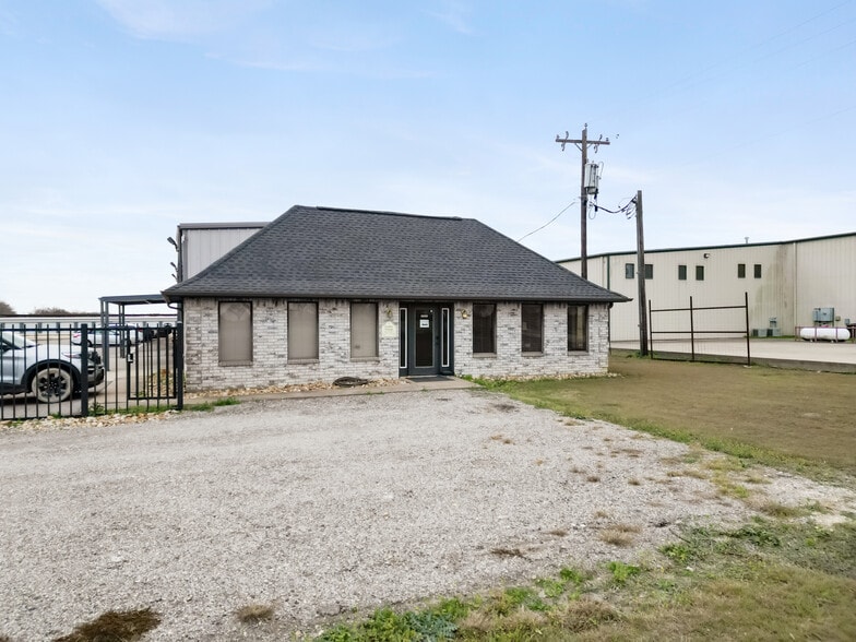 2762 State Highway 21 E, Caldwell, TX for sale - Building Photo - Image 2 of 23