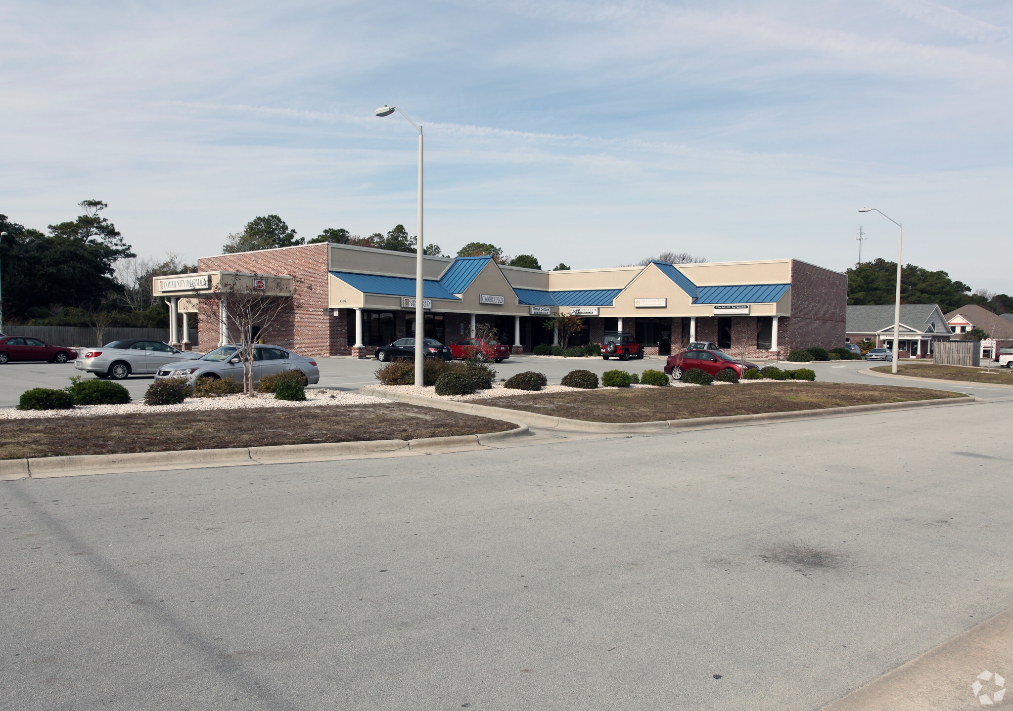 3302 Bridges St, Morehead City, NC for sale Primary Photo- Image 1 of 1