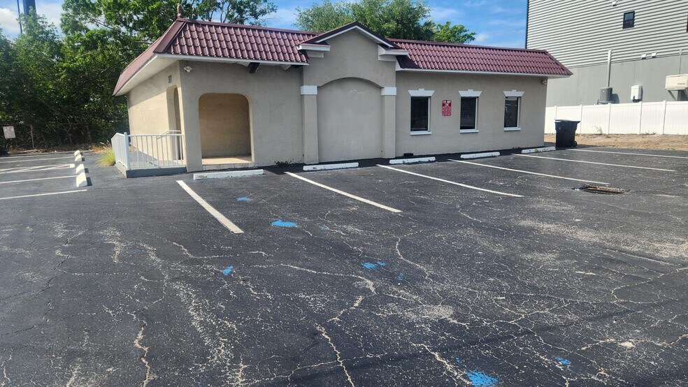 3801 S West Shore Blvd, Tampa, FL à vendre - Photo du bâtiment - Image 2 de 3