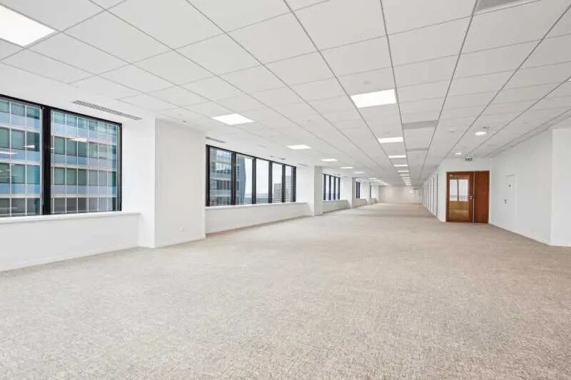 20 Avenue André Prothin, Courbevoie à louer - Photo du bâtiment - Image 2 de 15