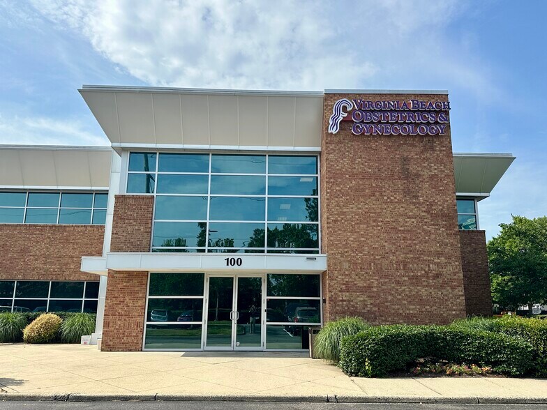 100 Constitution Dr, Virginia Beach, VA for lease - Building Photo - Image 2 of 11