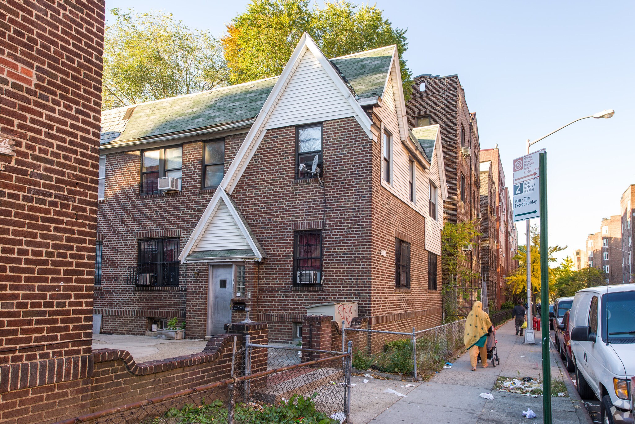35-48 73rd St, Jackson Heights, NY for sale Primary Photo- Image 1 of 3