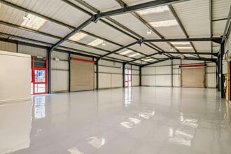 Wilthorpe Road, Barnsley for lease Interior Photo- Image 1 of 2