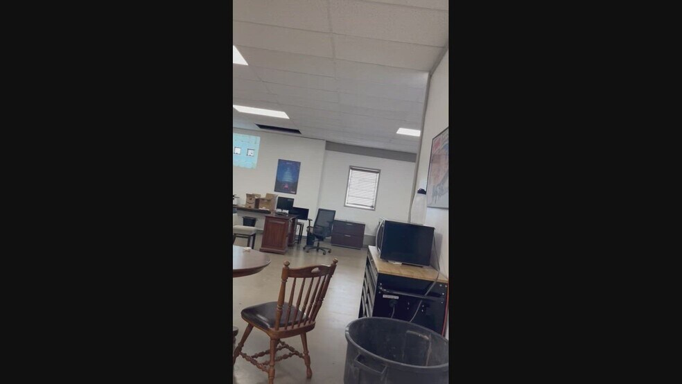 804 S Sheridan Rd, Tulsa, OK for lease - Commercial Listing Video - Image 2 of 9