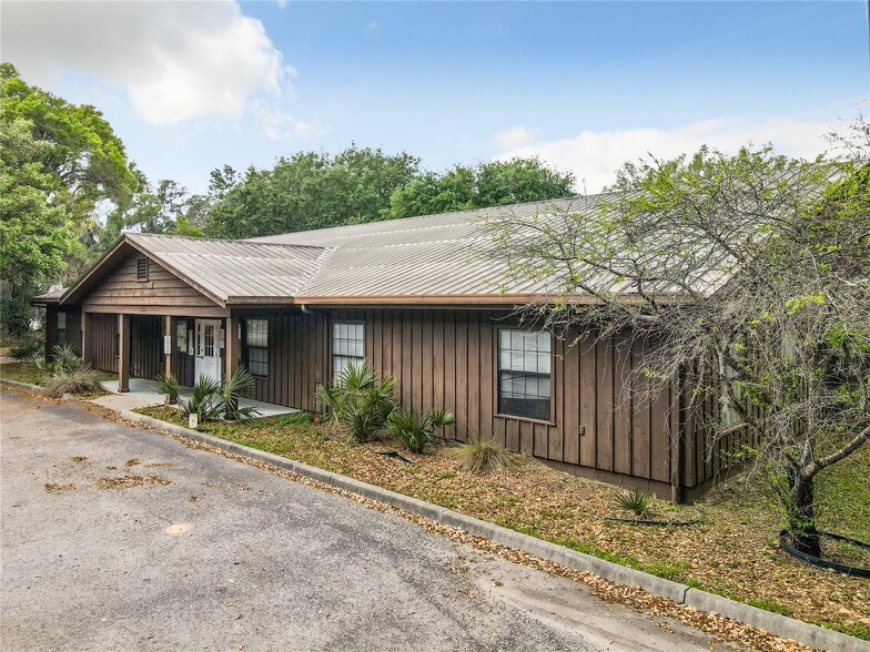 40929 State Road 19, Umatilla, FL for sale - Primary Photo - Image 1 of 1