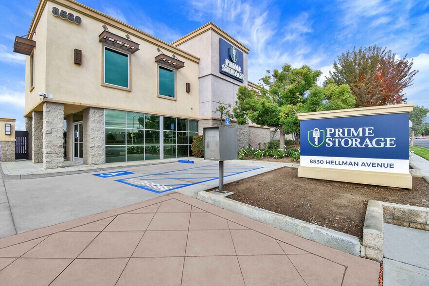 8530 Hellman Ave, Rancho Cucamonga, CA à louer - Photo du bâtiment - Image 1 de 2