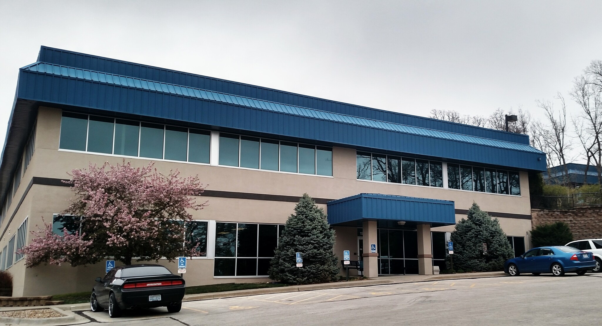 1440 NW Vivion Rd, Kansas City, MO for lease Interior Photo- Image 1 of 3