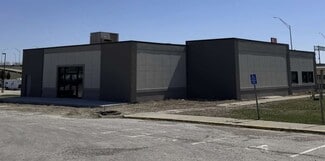 Plus de détails pour 5029 NE 14th St, Des Moines, IA - Commerce de détail à louer