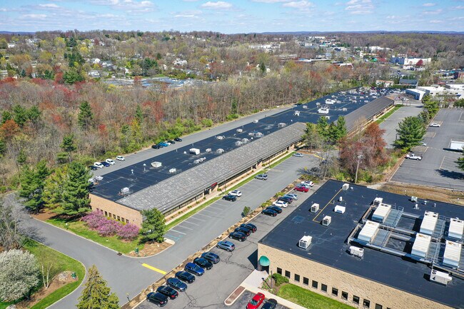 Plus de détails pour 6 Pearl Ct, Allendale, NJ - Industriel à louer