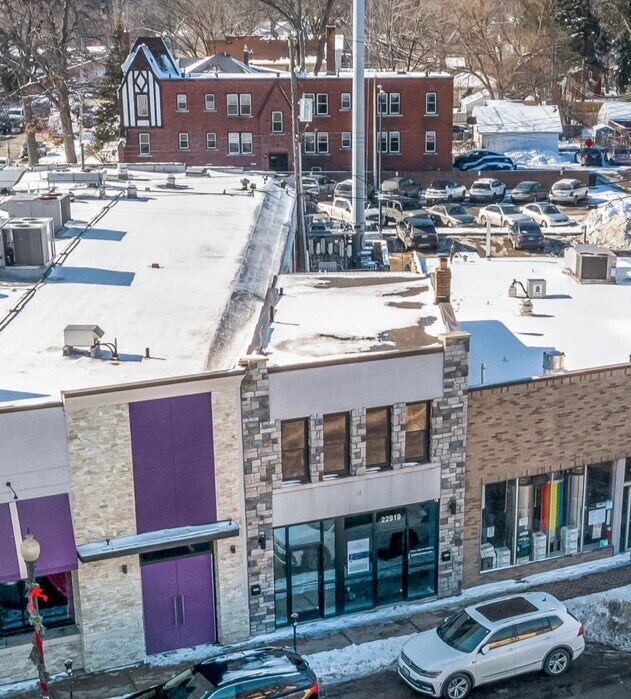 More details for 22917-22919 Woodward Ave, Ferndale, MI - Retail for Sale