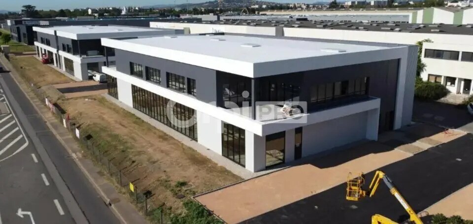 Flex in Arnas for lease - Building Photo - Image 2 of 2