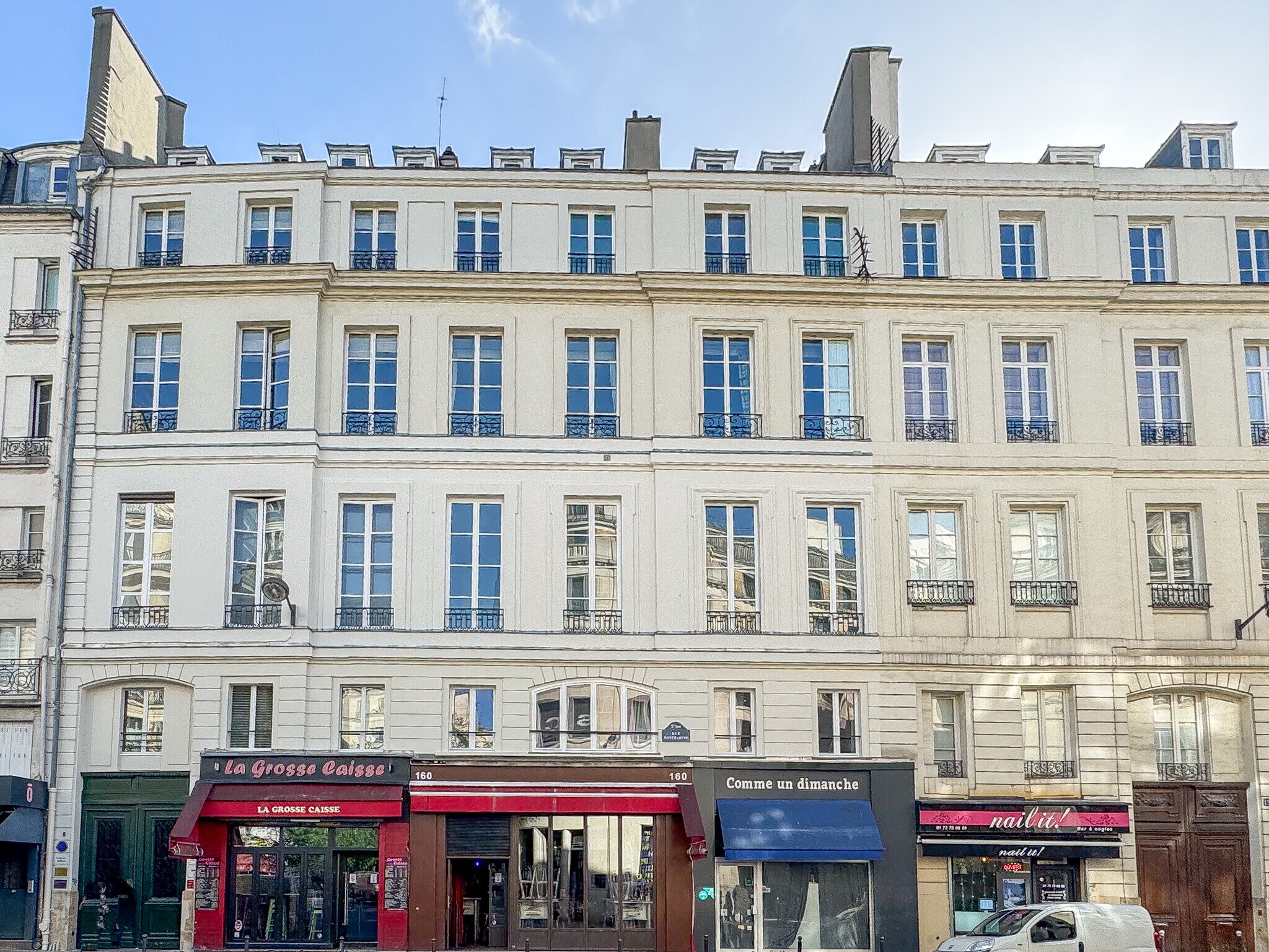 160 Rue Montmartre, Paris à louer Photo du bâtiment- Image 1 de 6