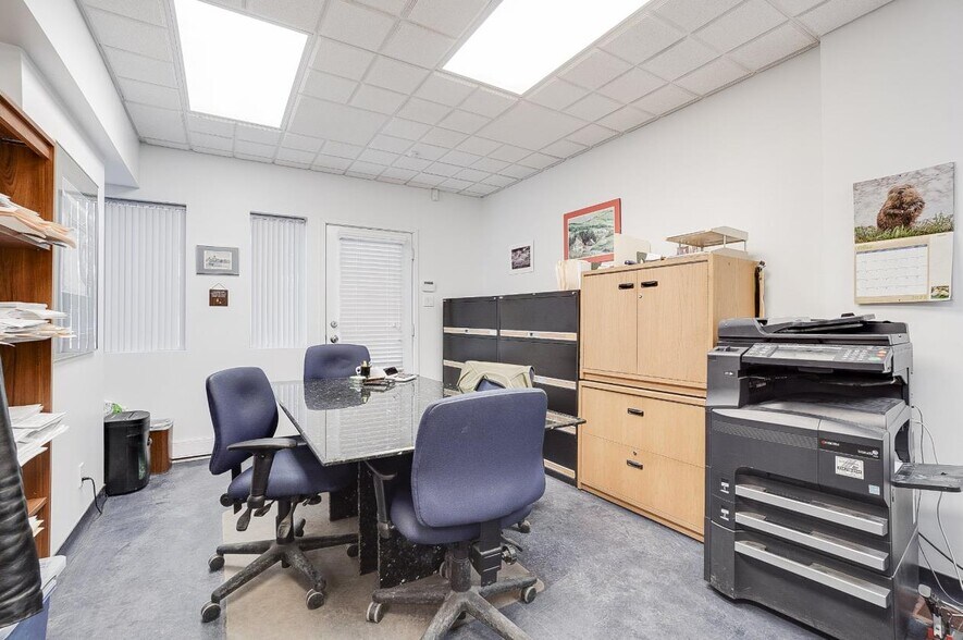 5101-5111 Rue De Salaberry, Montréal, QC à vendre - Photo intérieure - Image 3 de 4