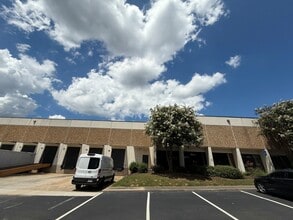 5044 S Royal Atlanta Dr, Tucker, GA for lease Building Photo- Image 2 of 2