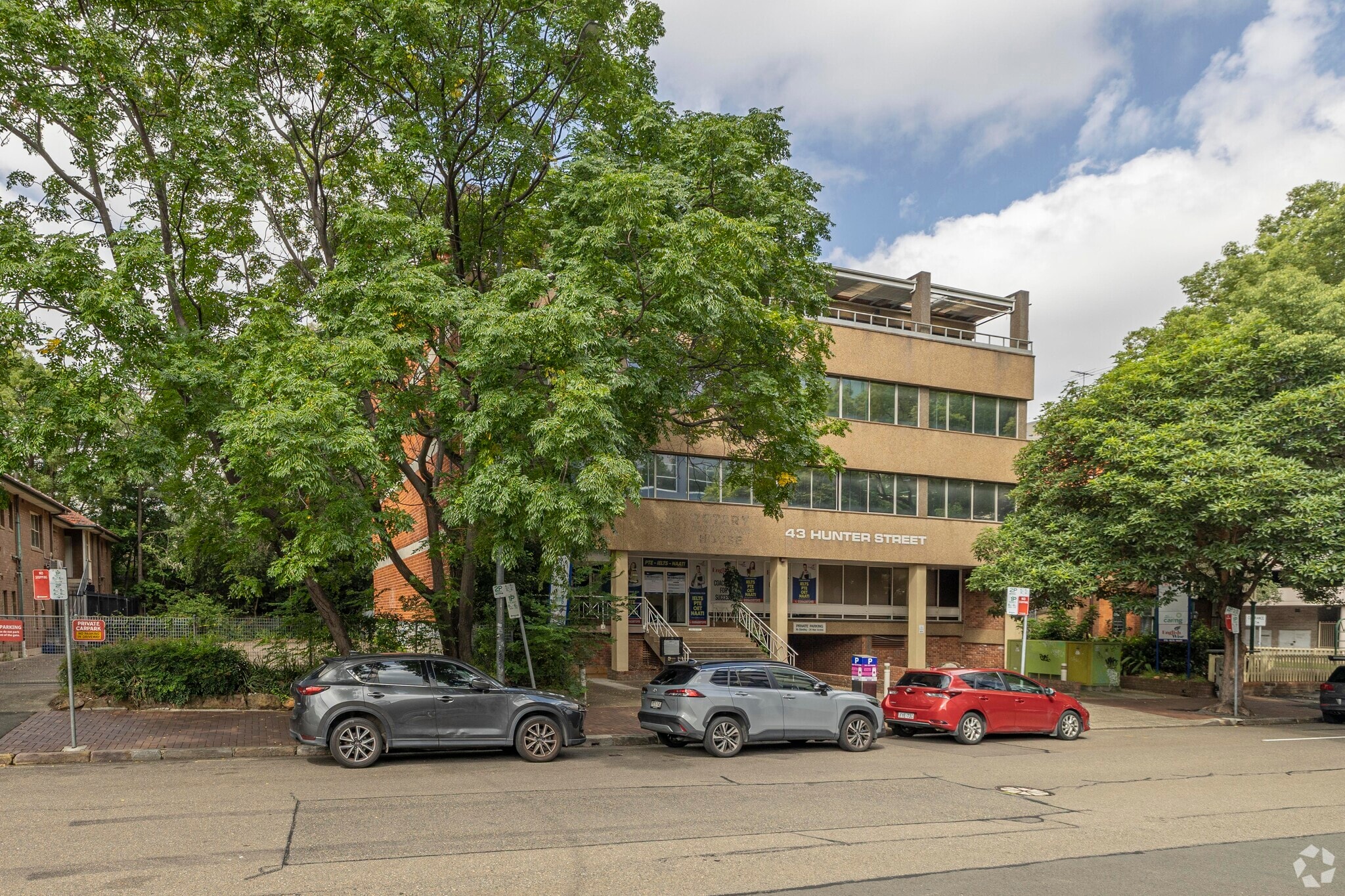 43 Hunter St, Parramatta for lease Primary Photo- Image 1 of 6