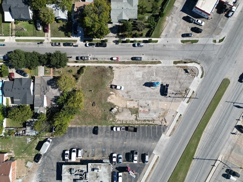 3255 Mansfield Hwy, Forest Hill, TX for lease - Building Photo - Image 2 of 2