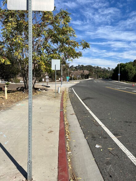 1331 Dudley, Pomona, CA à vendre - Photo du bâtiment - Image 3 de 5