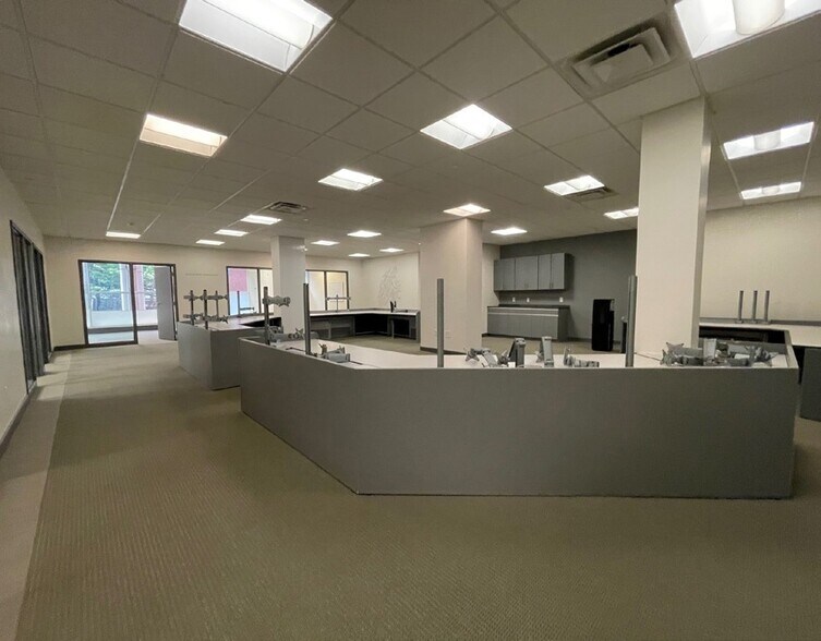 401 E Market St, Charlottesville, VA à louer - Photo intérieure - Image 3 de 13