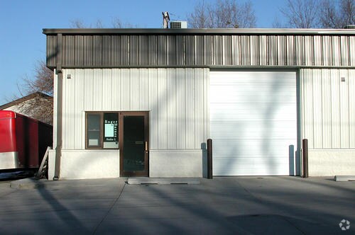 1438 S 1st St, Lincoln, NE à louer - Photo du bâtiment - Image 2 de 4