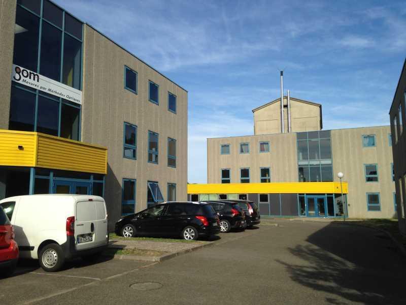 Office in Ris-Orangis for lease Building Photo- Image 1 of 4