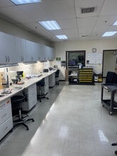 42 Jungle Rd, Leominster, MA for lease Interior Photo- Image 1 of 5