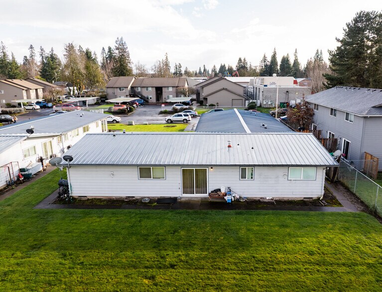 1061-1067 Ring St, Salem, OR à vendre - Photo du bâtiment - Image 2 de 7